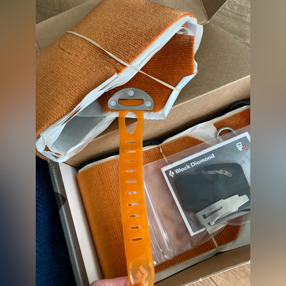 Black Diamond climbing/ascension skins- nylon, custom NIB - Picture 12 of 12